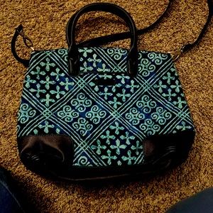 Vera Bradley crossover body